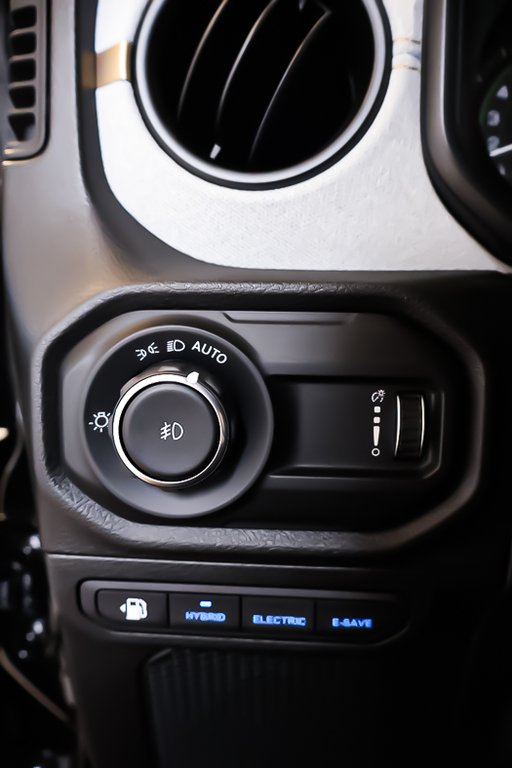 2025 Jeep Wrangler 4xe WILLYS in Terrebonne, Quebec - 18 - w1024h768px