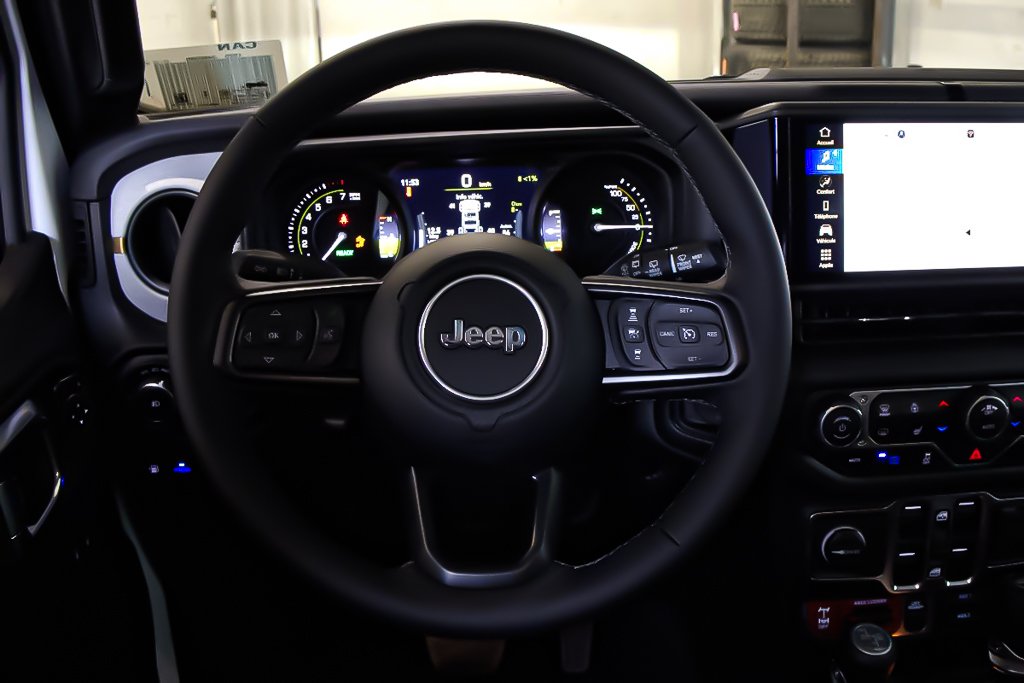 2025 Jeep Wrangler 4xe WILLYS in Terrebonne, Quebec - 11 - w1024h768px