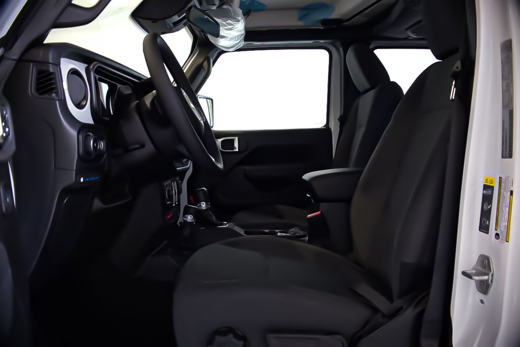 2025 Jeep Wrangler 4xe WILLYS in Terrebonne, Quebec - 8 - w1024h768px