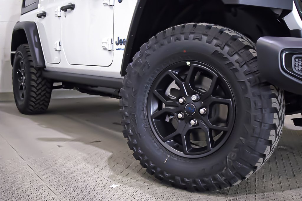 2025 Jeep Wrangler 4xe WILLYS in Terrebonne, Quebec - 7 - w1024h768px