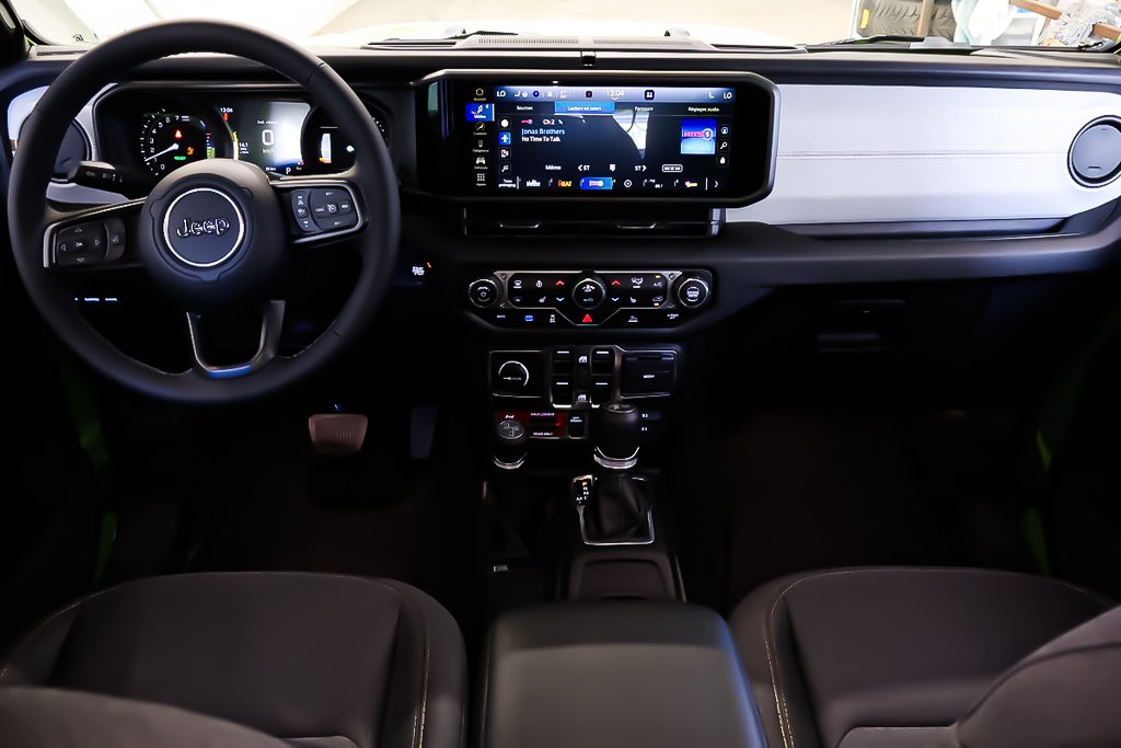2025 Jeep Wrangler 4xe WILLYS in Terrebonne, Quebec - 10 - w1024h768px