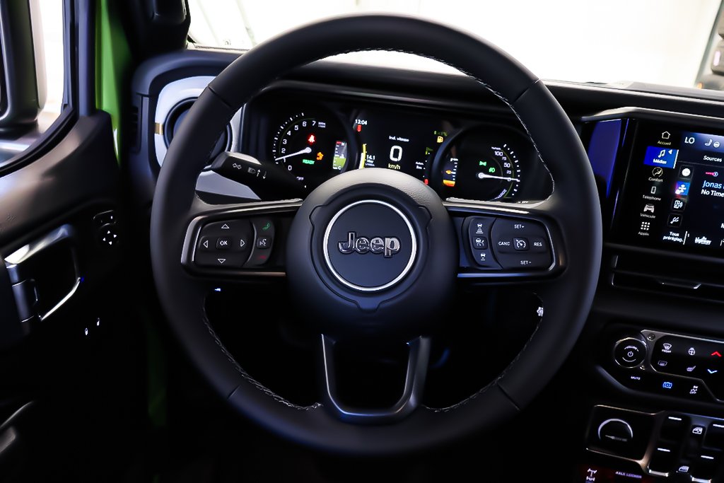 2025 Jeep Wrangler 4xe WILLYS in Terrebonne, Quebec - 11 - w1024h768px