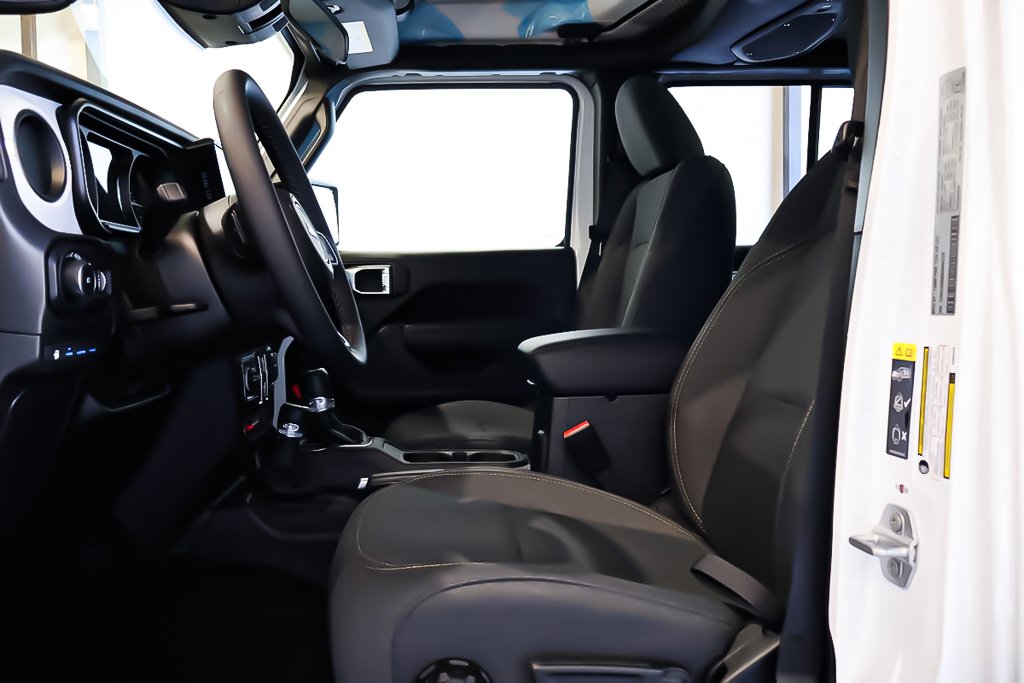 Jeep Wrangler 4xe WILLYS 2025 à Terrebonne, Québec - 8 - w1024h768px