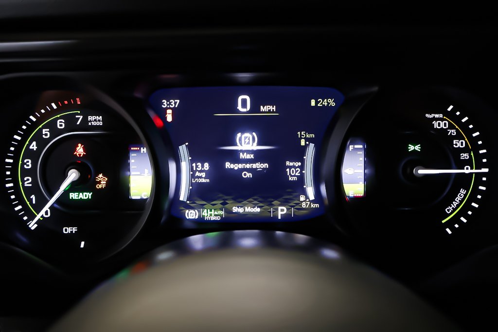 Jeep Wrangler 4XE WILLYS 2025 à Terrebonne, Québec - 14 - w1024h768px