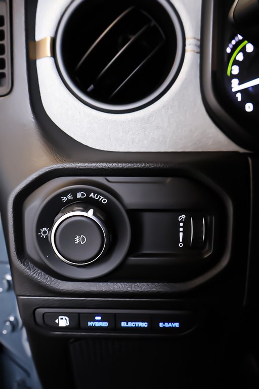 2025 Jeep Wrangler 4XE WILLYS in Terrebonne, Quebec - 19 - w1024h768px