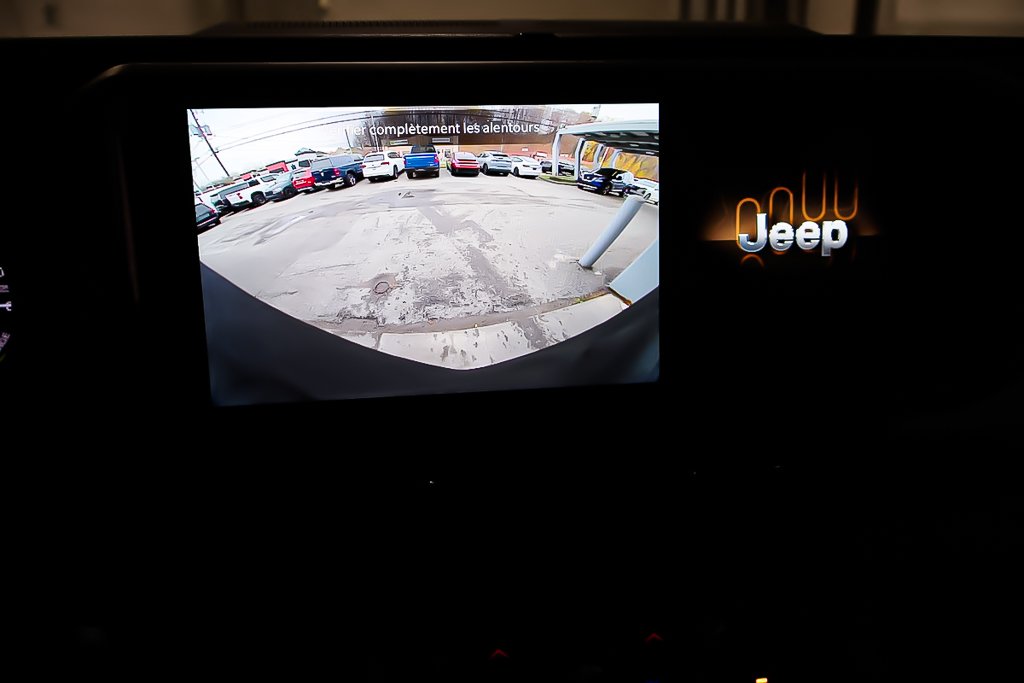 2025 Jeep Wrangler 4XE WILLYS in Terrebonne, Quebec - 16 - w1024h768px