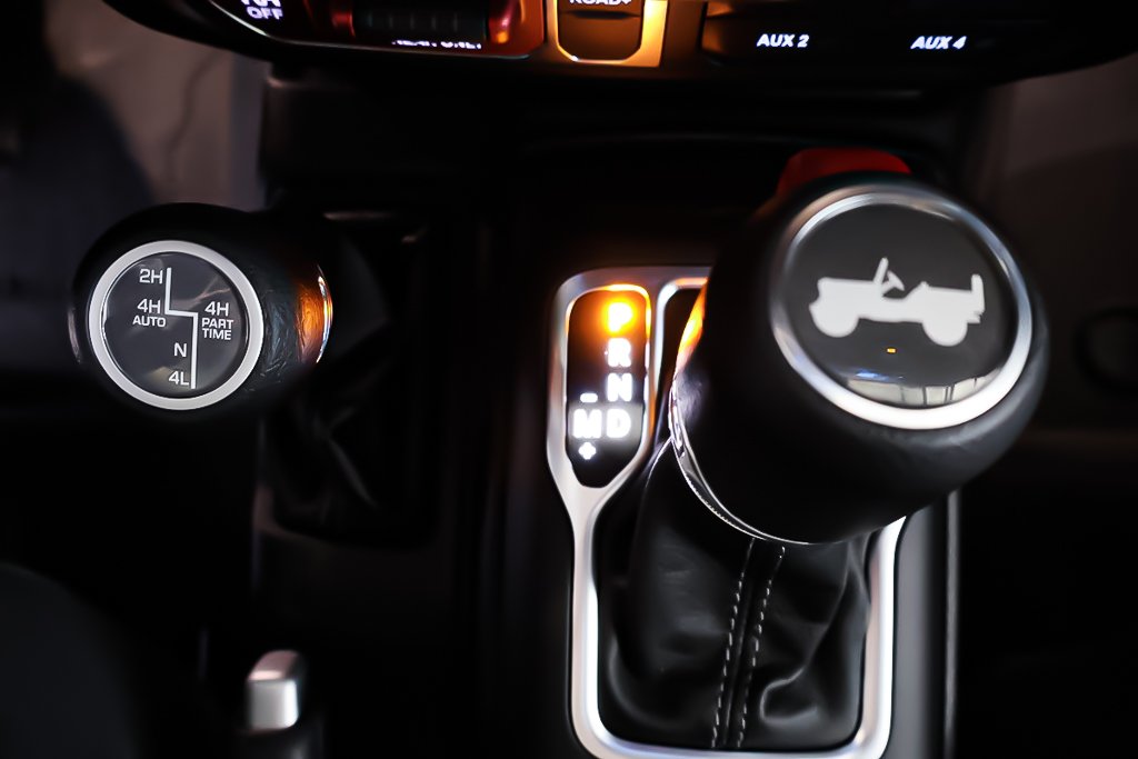 2025 Jeep Wrangler 4XE WILLYS in Terrebonne, Quebec - 18 - w1024h768px