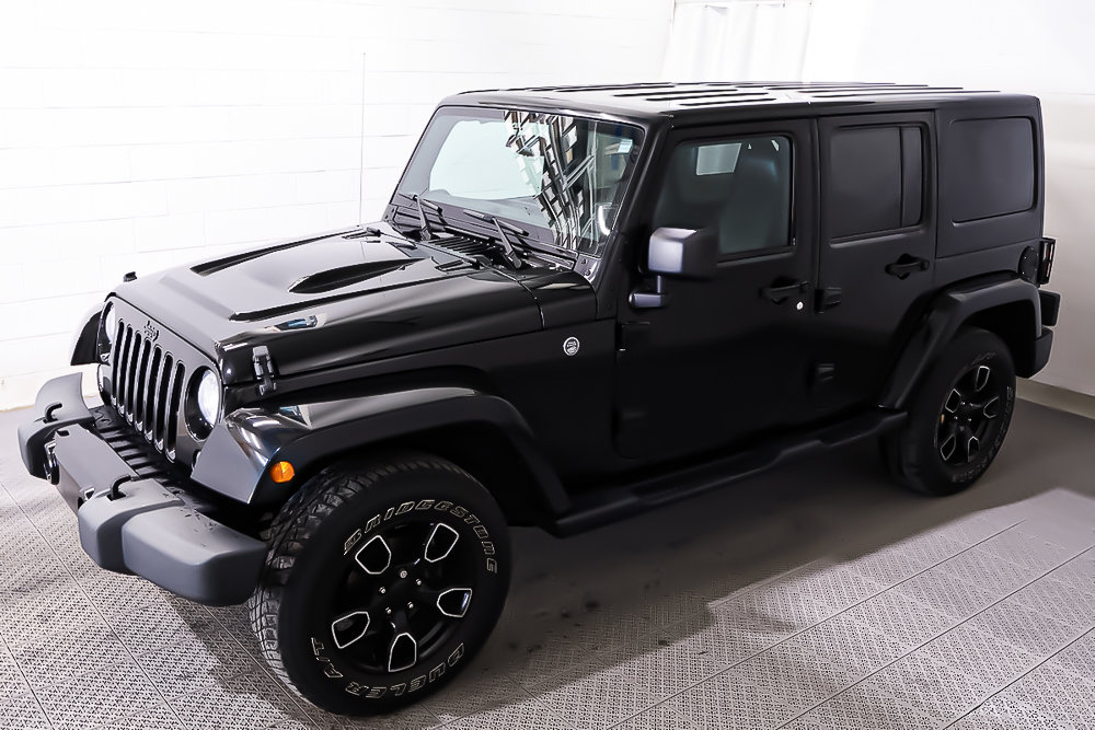 2018 Jeep WRANGLER JK UNLIMITED ALTITUDE + 4X4 + CUIR + NAVIGATION GPS in Terrebonne, Quebec - 3 - w1024h768px