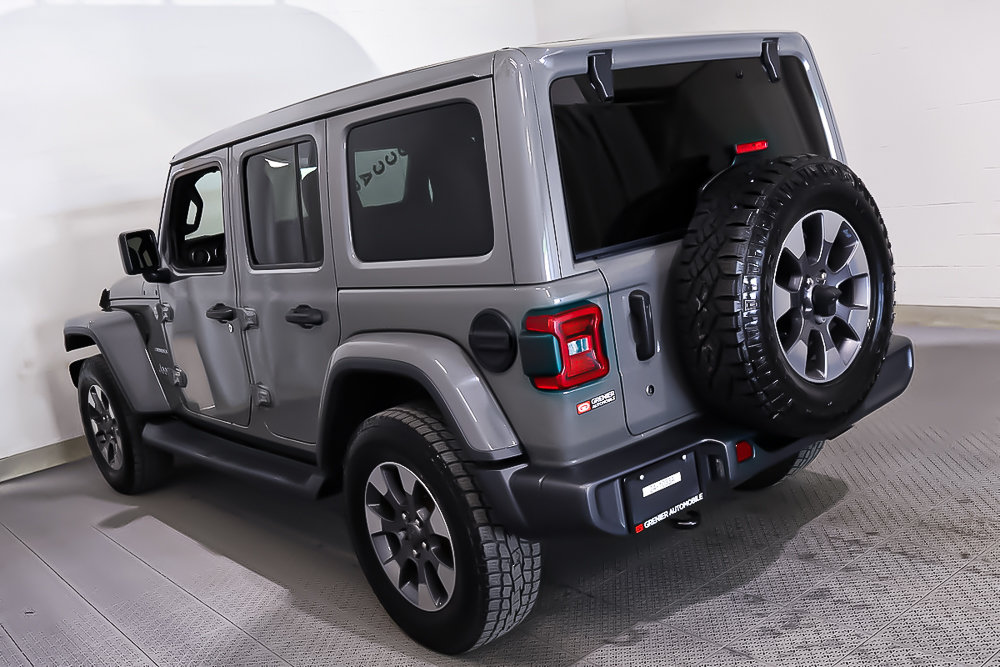 2020 Jeep Wrangler Unlimited SAHARA + SKY ONE TOUCH + CUIR + in Terrebonne, Quebec - 5 - w1024h768px