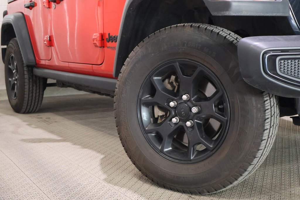 2021 Jeep Wrangler Unlimited WILLYS + 4X4 + TOIT RIGIDE in Terrebonne, Quebec - 9 - w1024h768px