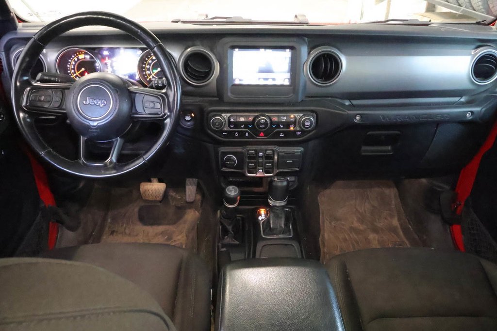 2021 Jeep Wrangler Unlimited WILLYS + 4X4 + TOIT RIGIDE in Terrebonne, Quebec - 13 - w1024h768px