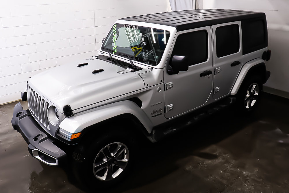 Jeep Wrangler UNLIMITED SAHARA + 4X4 + ENS TEMPS FROID 2022 à Terrebonne, Québec - 3 - w1024h768px