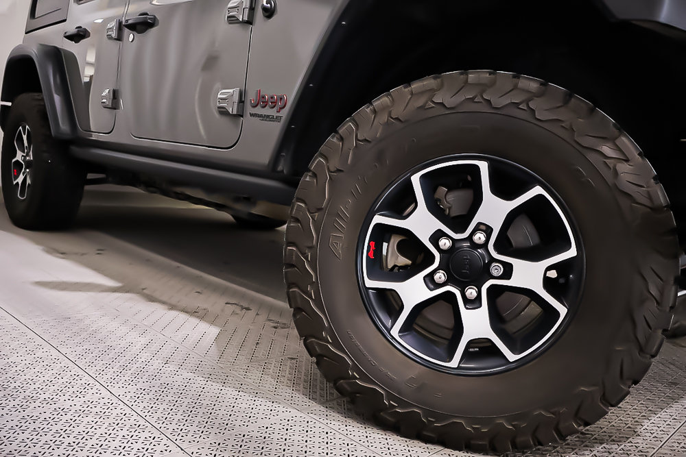 2022 Jeep Wrangler Unlimited RUBICON + 4X4 + CUIR + AUDIO ALPINE in Terrebonne, Quebec - 9 - w1024h768px