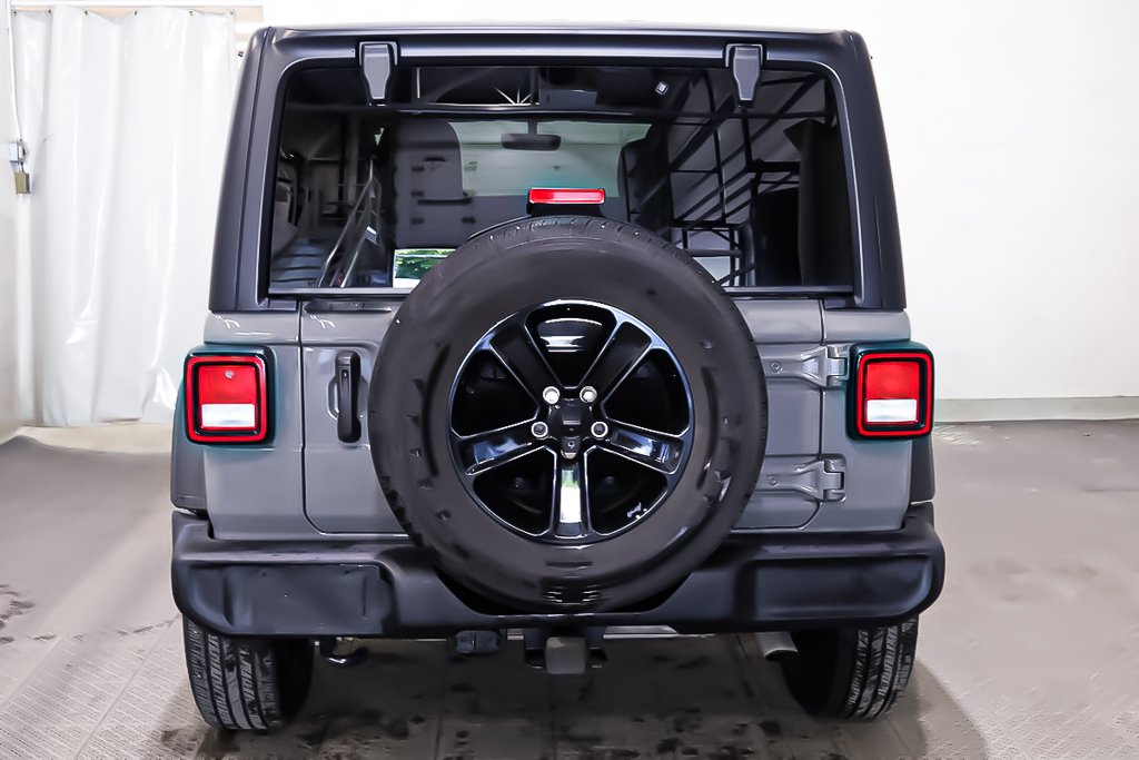 Jeep Wrangler UNLIMITED SPORT ALTITUDE + 4X4 2022 à Terrebonne, Québec - 5 - w1024h768px