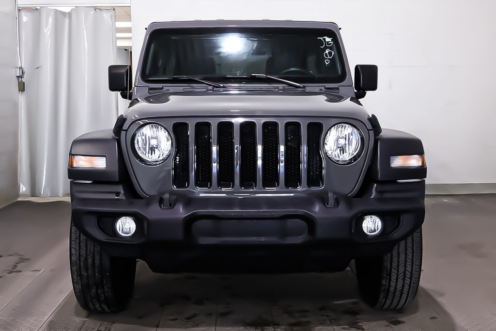 Jeep Wrangler UNLIMITED SPORT ALTITUDE + 4X4 2022 à Terrebonne, Québec - 2 - w1024h768px