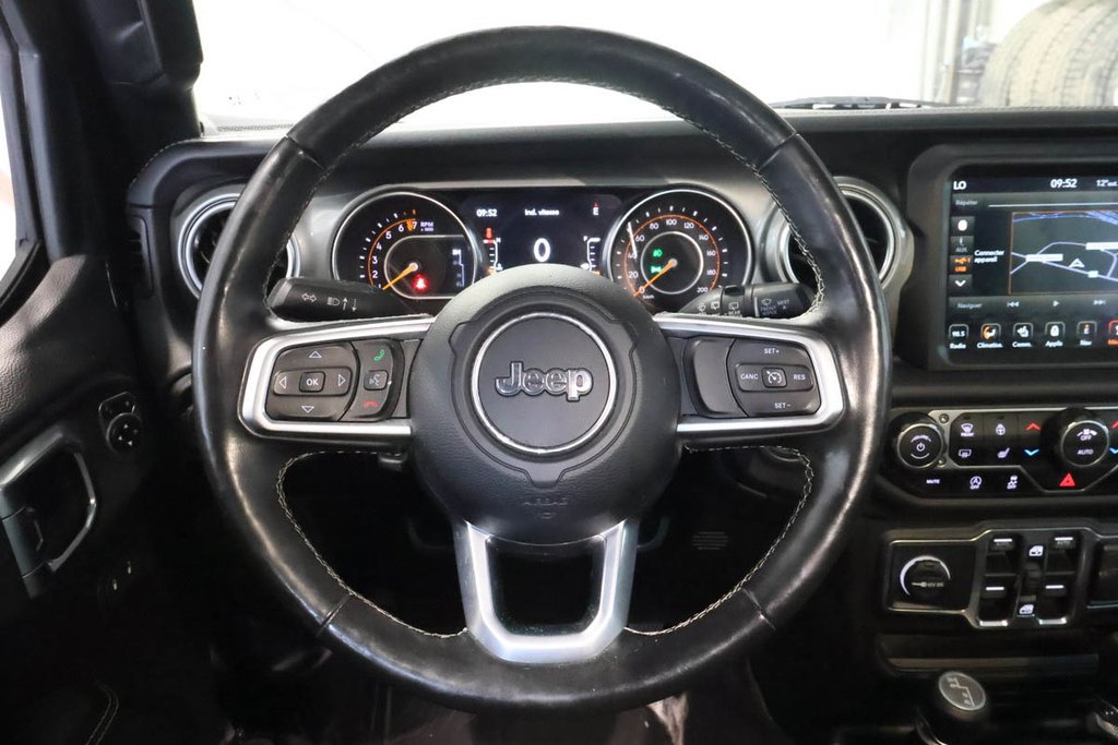 Jeep Wrangler UNLIMITED SAHARA + 4X4 + V6 3.6L + MAGS 18 2019 à Terrebonne, Québec - 13 - w1024h768px