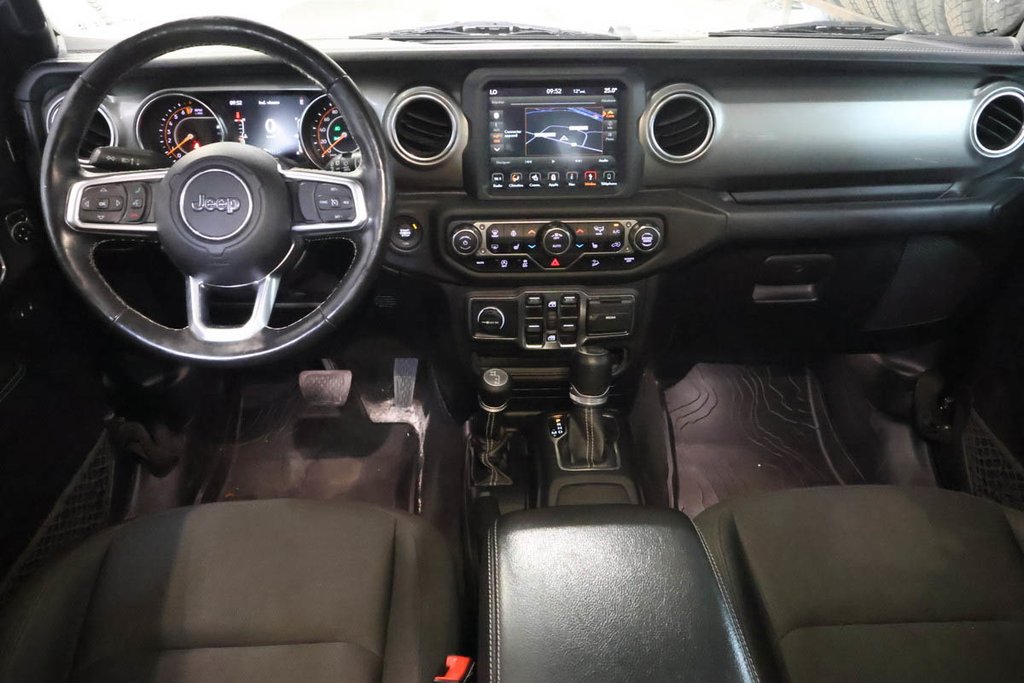 Jeep Wrangler UNLIMITED SAHARA + 4X4 + V6 3.6L + MAGS 18 2019 à Terrebonne, Québec - 11 - w1024h768px