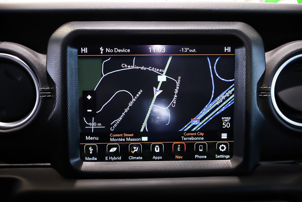 Jeep Wrangler UNLIMITED SAHARA 4XE + PHEV + 4X4 2021 à Terrebonne, Québec - 22 - w1024h768px