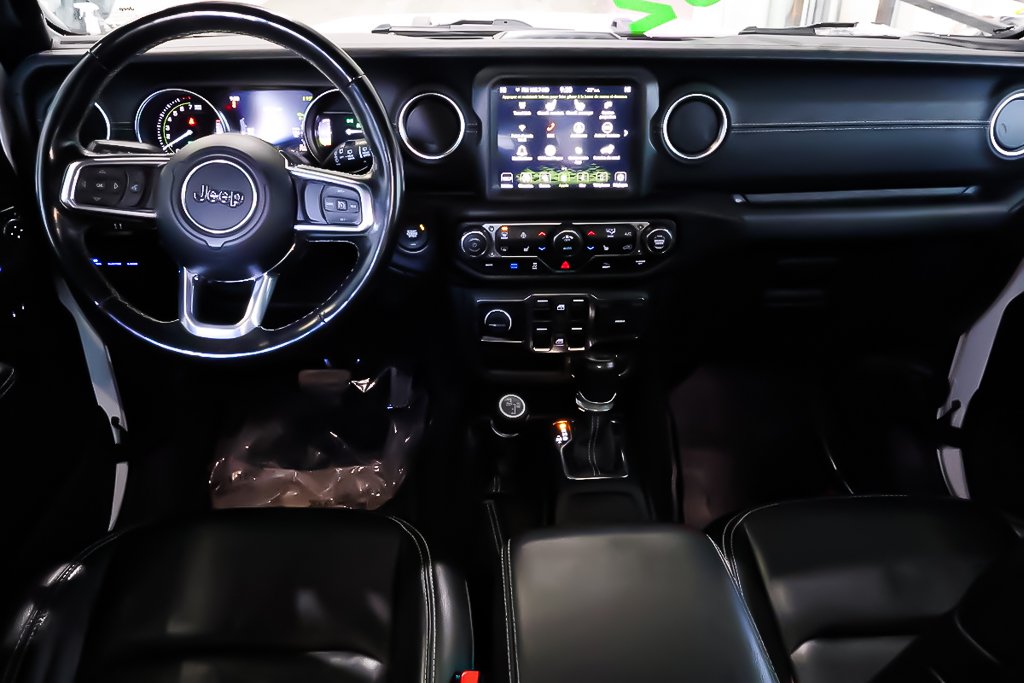 Jeep Wrangler UNLIMITED SAHARA 4XE + 4X4 + PHEV + SKY ONE-TOUCH 2021 à Terrebonne, Québec - 13 - w1024h768px