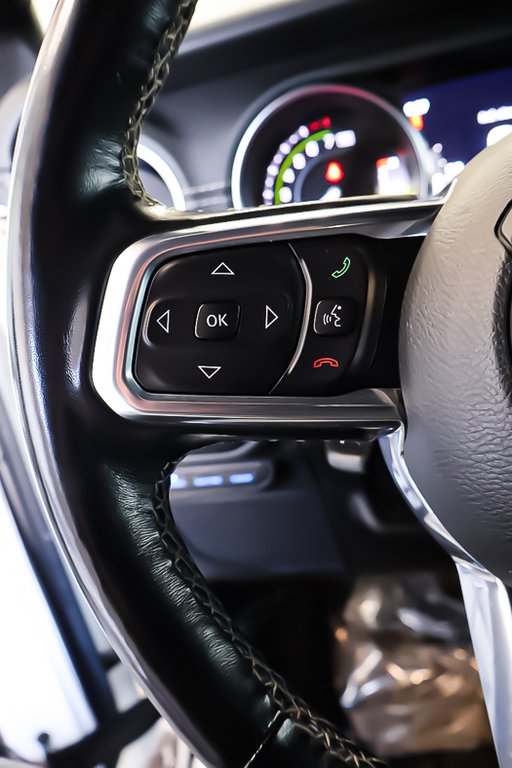 Jeep Wrangler UNLIMITED SAHARA 4XE + 4X4 + PHEV + SKY ONE-TOUCH 2021 à Terrebonne, Québec - 15 - w1024h768px