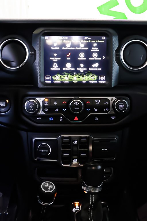 Jeep Wrangler UNLIMITED SAHARA 4XE + 4X4 + PHEV + SKY ONE-TOUCH 2021 à Terrebonne, Québec - 19 - w1024h768px