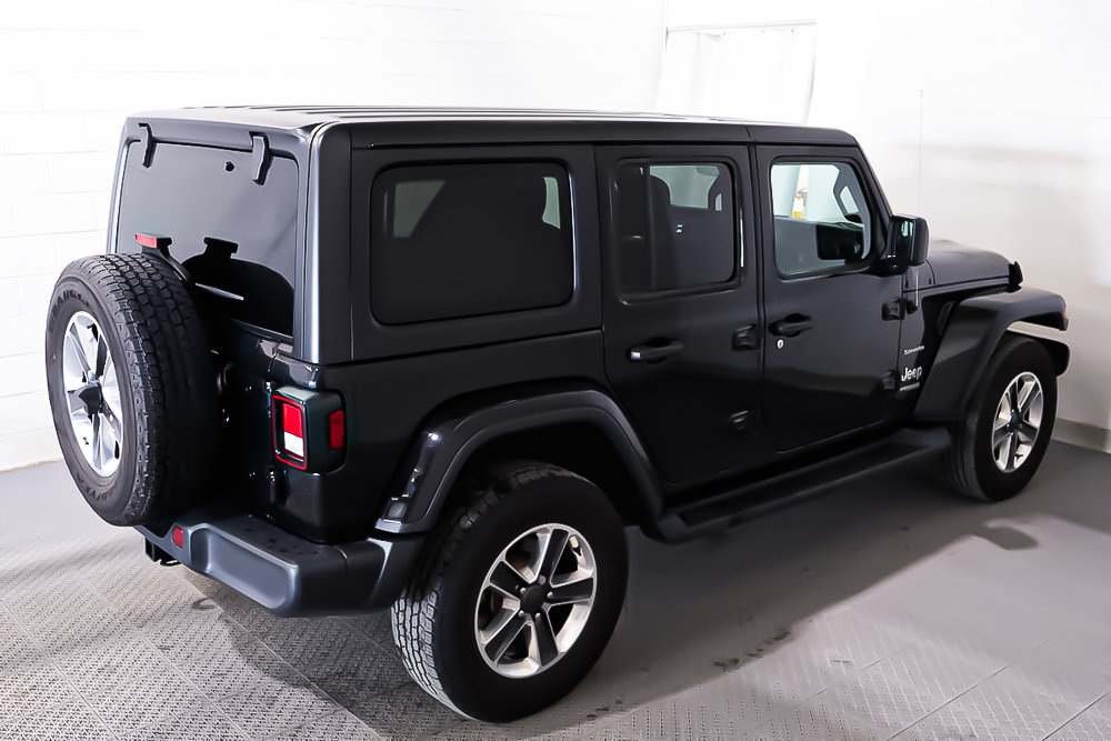 2022 Jeep Wrangler UNLIMITED SAHARA + 4X4 + V6 in Terrebonne, Quebec - 7 - w1024h768px