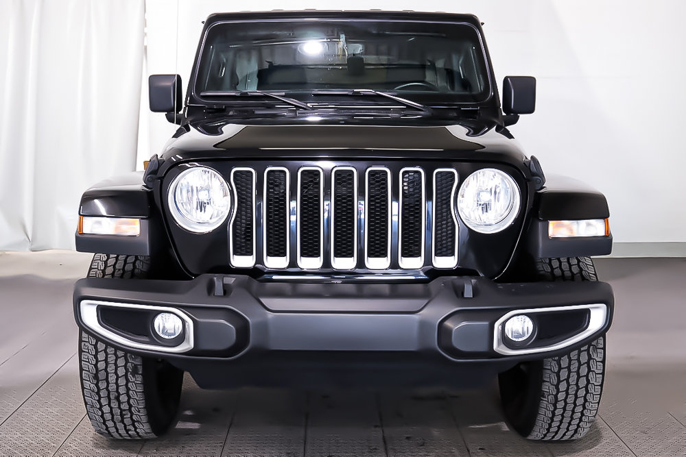 2022 Jeep Wrangler UNLIMITED SAHARA + 4X4 + V6 in Terrebonne, Quebec - 2 - w1024h768px