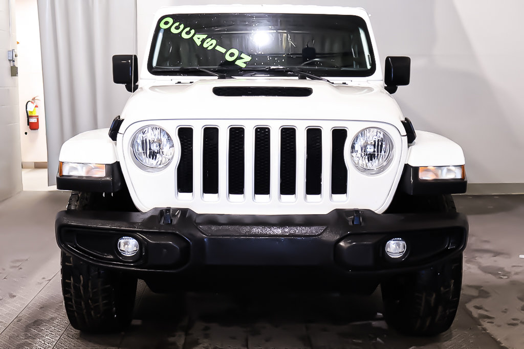 2022 Jeep Wrangler UNLIMITED SAHARA + 4X4 + TOIT RIGIDE + CUIR + GPS in Terrebonne, Quebec - 2 - w1024h768px