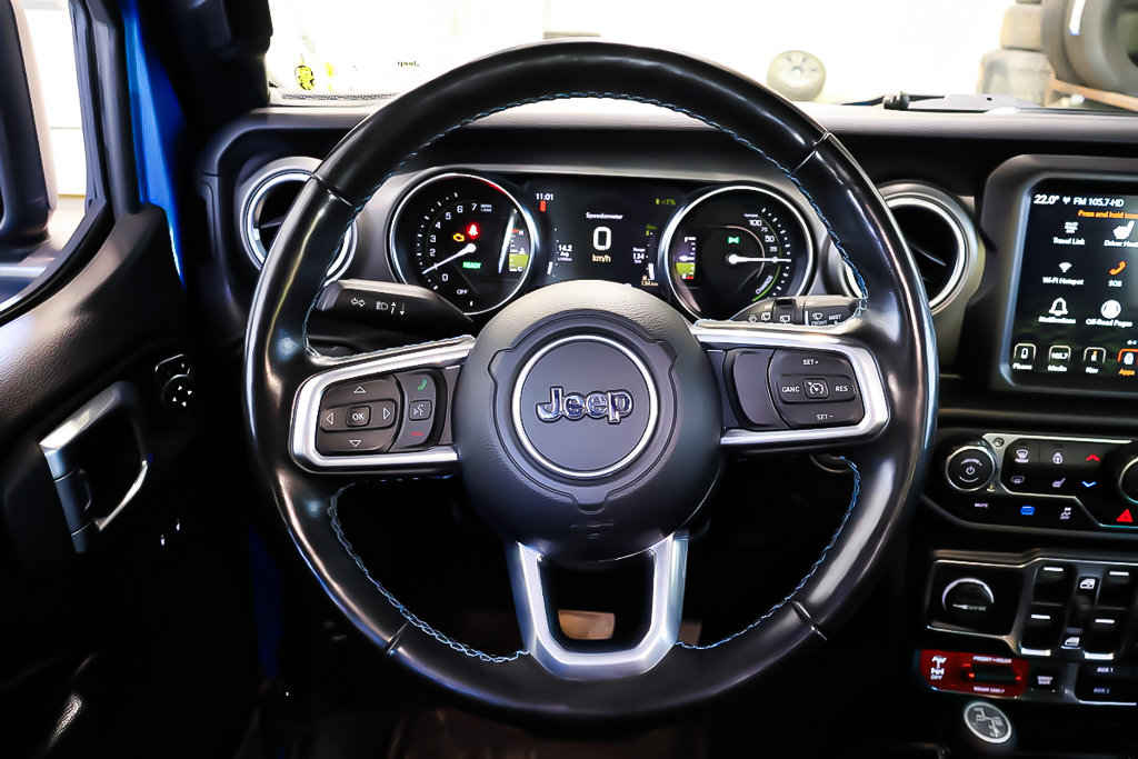 2022 Jeep Wrangler UNLIMITED RUBICON + 4X4 + TOIT DUR in Terrebonne, Quebec - 11 - w1024h768px