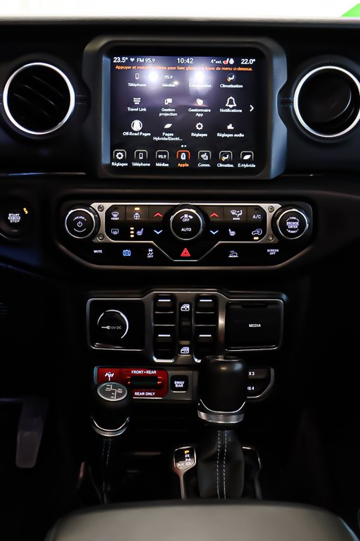 Jeep Wrangler UNLIMITED 4XE + RUBICON +  SKY ONE-TOUCH 2022 à Terrebonne, Québec - 19 - w1024h768px
