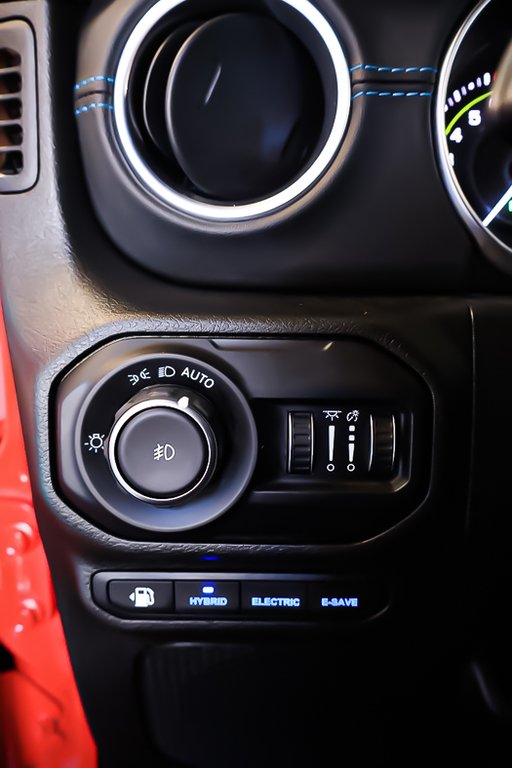Jeep Wrangler UNLIMITED 4XE + RUBICON +  SKY ONE-TOUCH 2022 à Terrebonne, Québec - 26 - w1024h768px