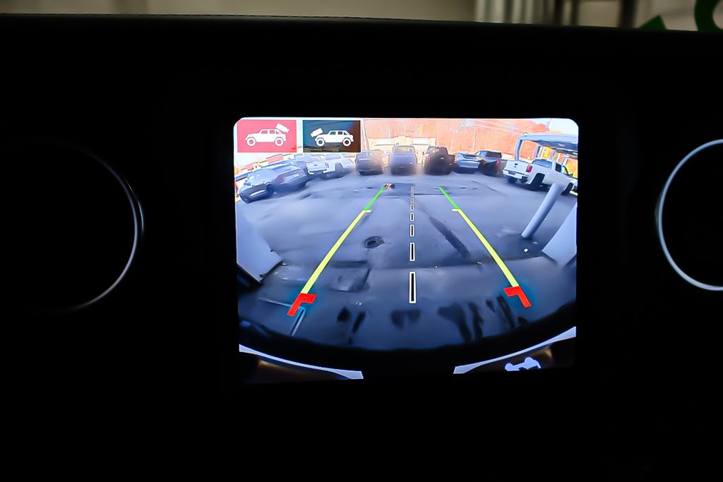 Jeep Wrangler UNLIMITED 4XE + RUBICON +  SKY ONE-TOUCH 2022 à Terrebonne, Québec - 21 - w1024h768px