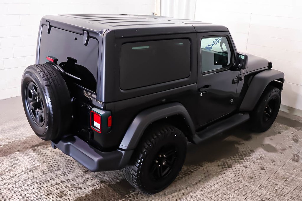 2022 Jeep Wrangler SPORT + 4X4 + TOIT RIGIDE in Terrebonne, Quebec - 7 - w1024h768px