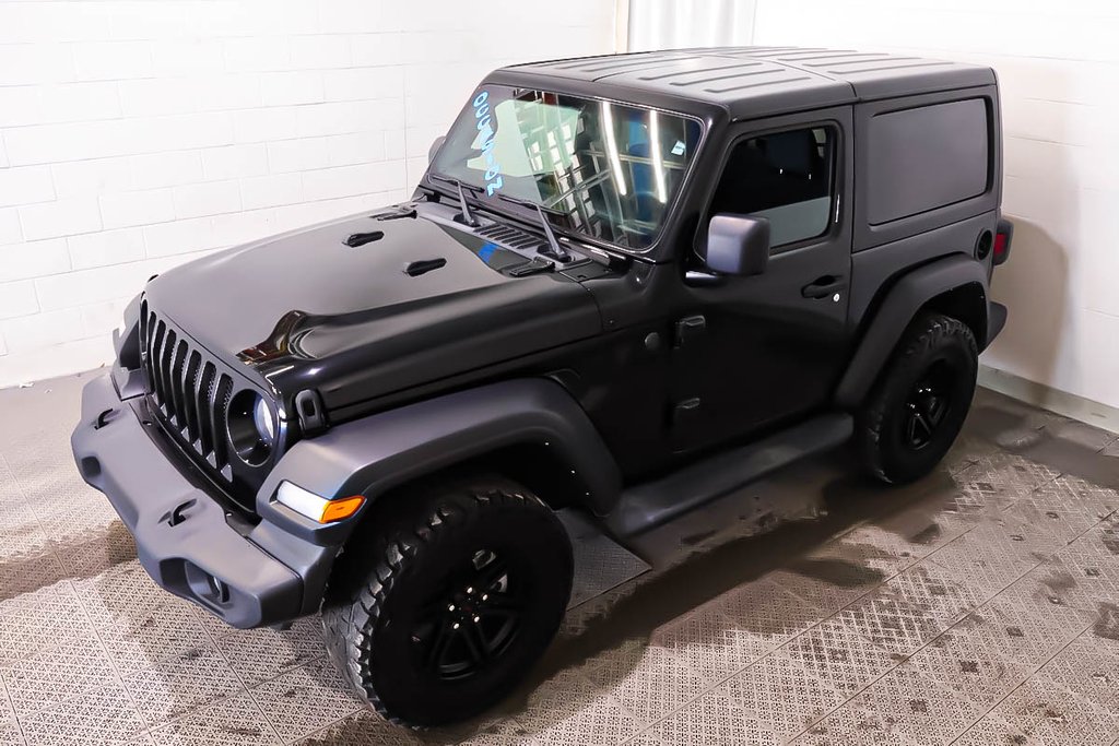 2022 Jeep Wrangler SPORT + 4X4 + TOIT RIGIDE in Terrebonne, Quebec - 3 - w1024h768px