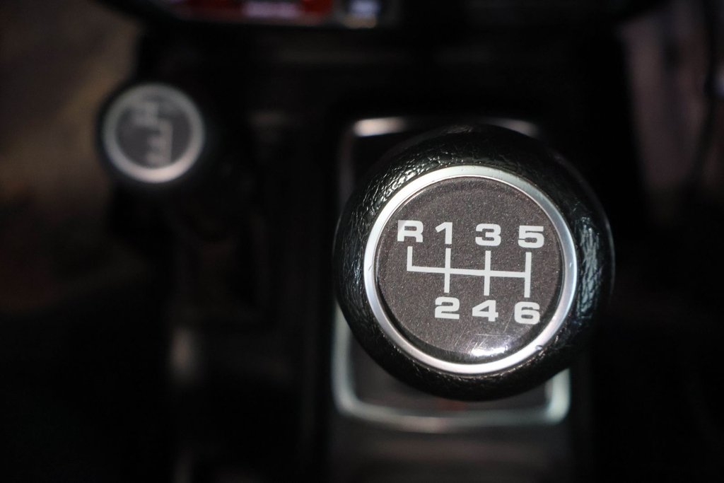 2022 Jeep Wrangler UNLIMITED RUBICON + SKY ONE-TOUCH + 4X4 in Terrebonne, Quebec - 25 - w1024h768px