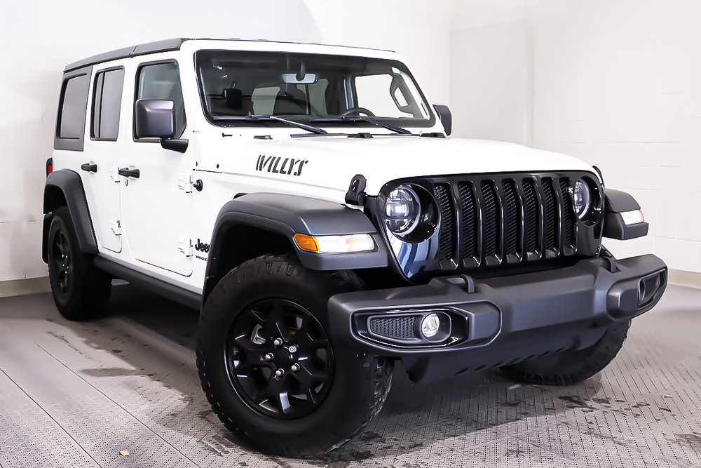 Jeep Wrangler SPORT WILLYS + 4 PORTES + 4X4 + TOIT DUR NOIR 2023 à Terrebonne, Québec - 1 - w1024h768px