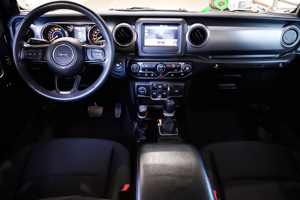 Jeep Wrangler 4 PORTES SPORT S + 4X4 + CARPLAY 2023 à Terrebonne, Québec - 10 - w1024h768px