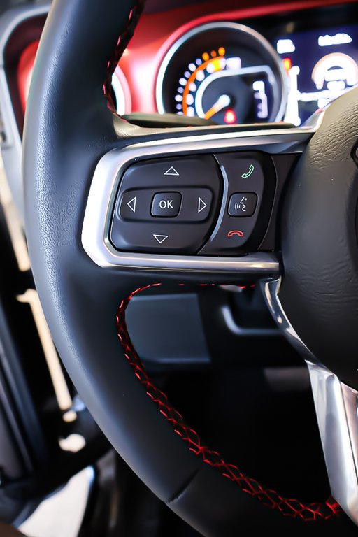 Jeep Wrangler 4 PORTES RUBICON + 4X4 + CARPLAY 2023 à Terrebonne, Québec - 12 - w1024h768px