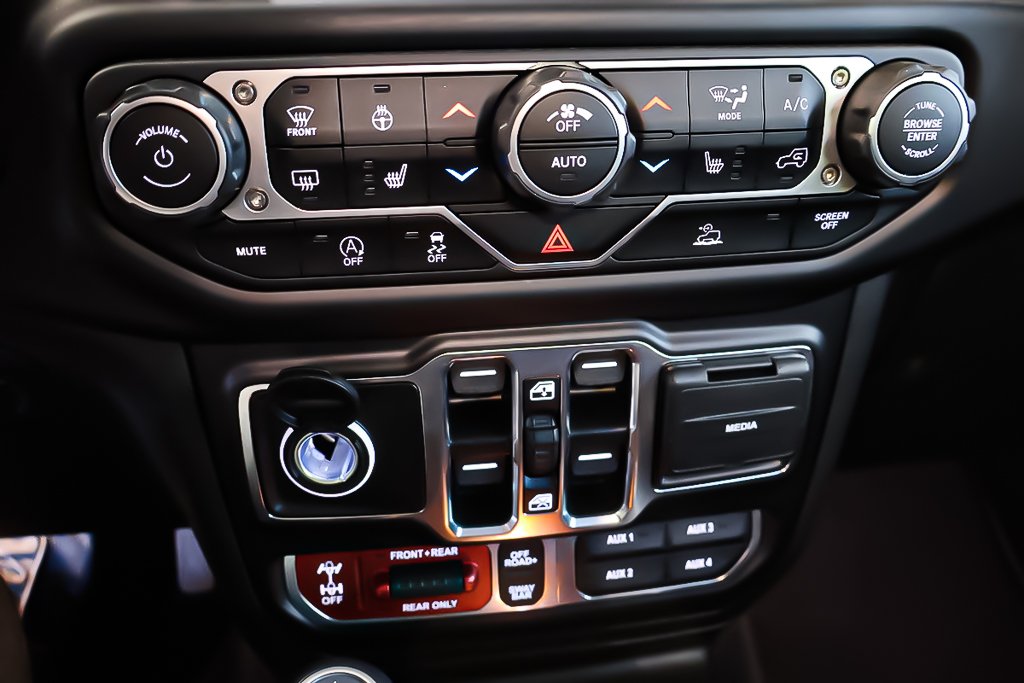 Jeep Wrangler 4 PORTES RUBICON + 4X4 + CARPLAY 2023 à Terrebonne, Québec - 18 - w1024h768px
