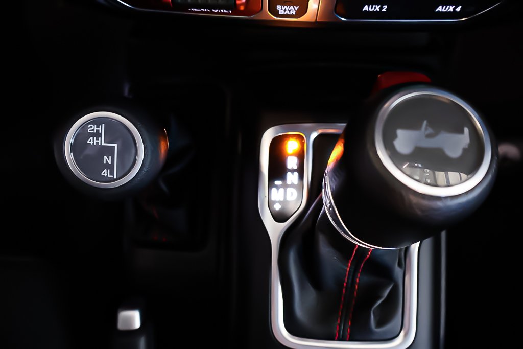 Jeep Wrangler 4 PORTES RUBICON + 4X4 + CARPLAY 2023 à Terrebonne, Québec - 19 - w1024h768px
