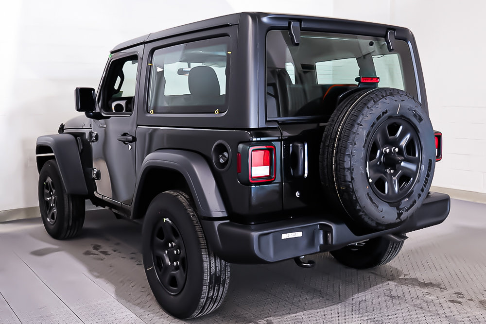 Jeep Wrangler SPORT 2024 à Terrebonne, Québec - 4 - w1024h768px