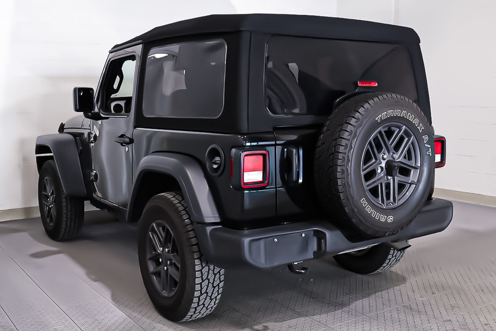 2024 Jeep Wrangler SPORT S +TOIT SOUPLE  + CLIMATISATION + 4X4 in Terrebonne, Quebec - 5 - w1024h768px