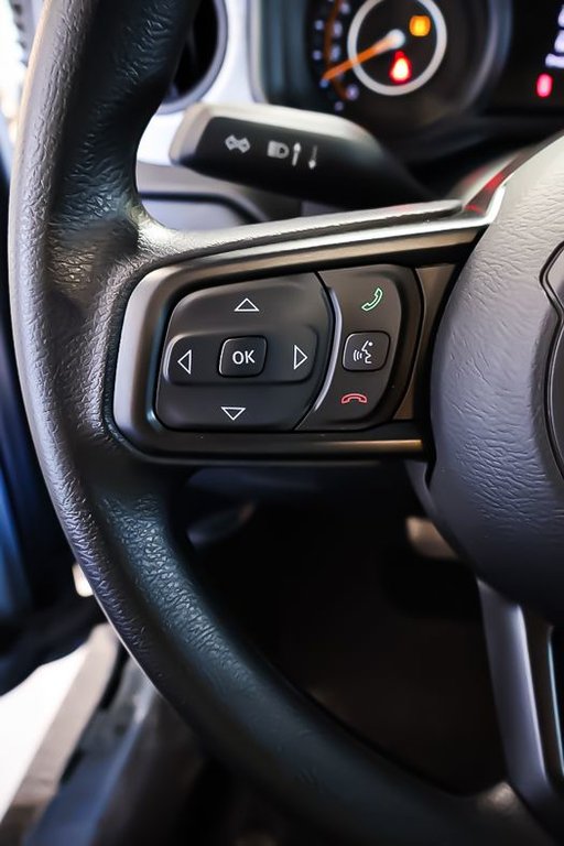 Jeep Wrangler 2 PORTES SPORT + 4X4 + TOIT RIGIDE 2024 à Terrebonne, Québec - 13 - w1024h768px