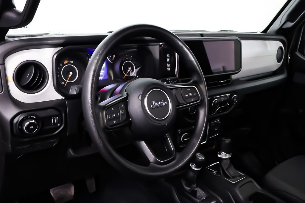 Jeep Wrangler 2 PORTES SPORT + 4X4 + TOIT SOUPLE 2024 à Terrebonne, Québec - 9 - w1024h768px