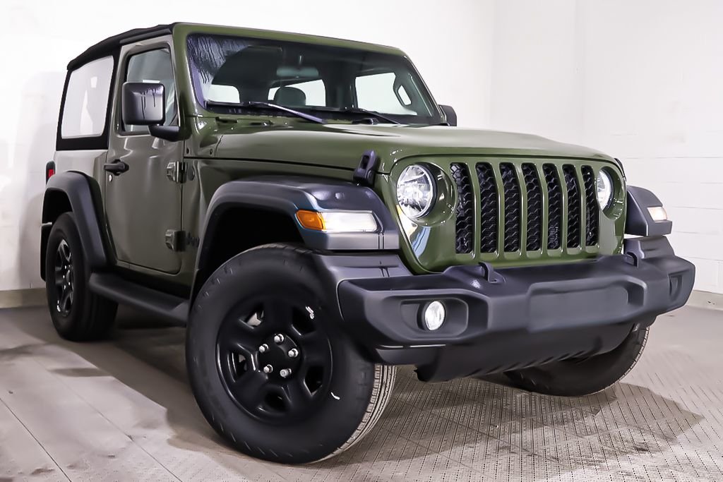 Jeep Wrangler 2 PORTES SPORT + 4X4 + TOIT SOUPLE 2024 à Terrebonne, Québec - 1 - w1024h768px