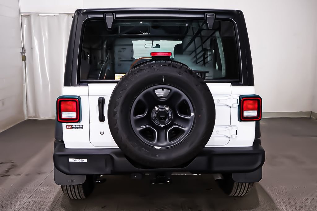 2024 Jeep Wrangler 4 PORTES SPORT + 4X4 + TOIT RIGIDE in Terrebonne, Quebec - 5 - w1024h768px