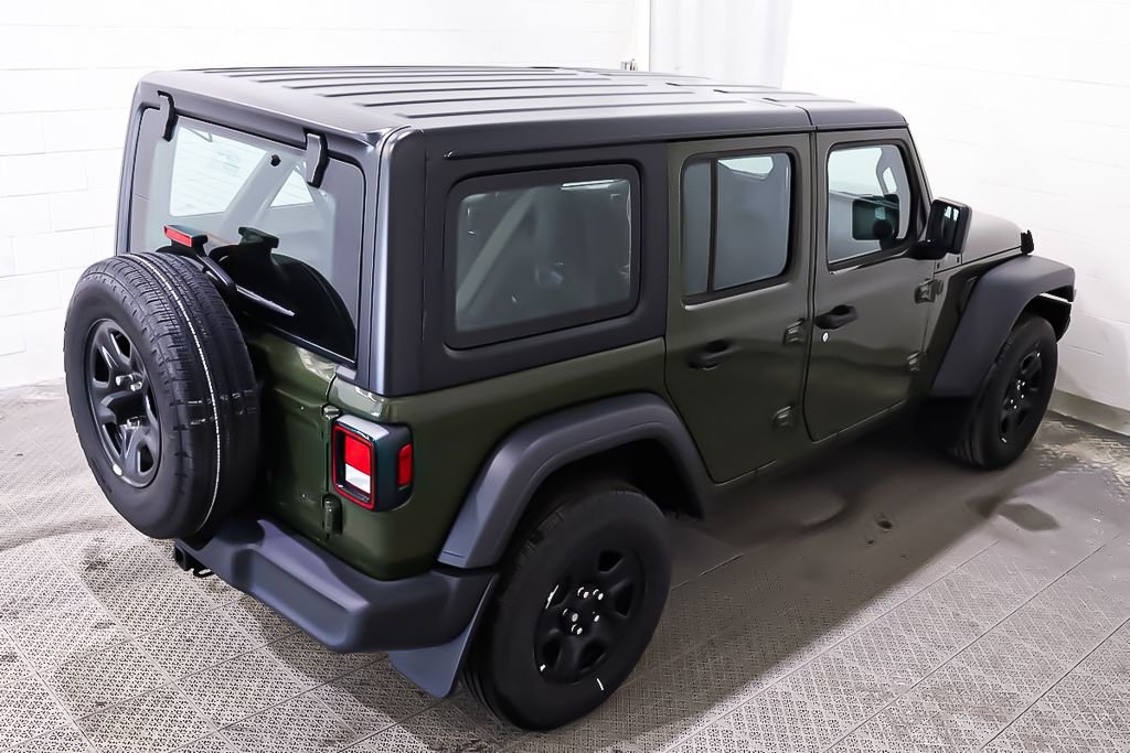 Jeep Wrangler 4 PORTES SPORT + 4X4 + TOIT RIGIDE 2024 à Terrebonne, Québec - 2 - w1024h768px