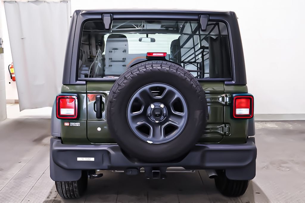 Jeep Wrangler 4 PORTES SPORT + 4X4 + TOIT RIGIDE 2024 à Terrebonne, Québec - 6 - w1024h768px