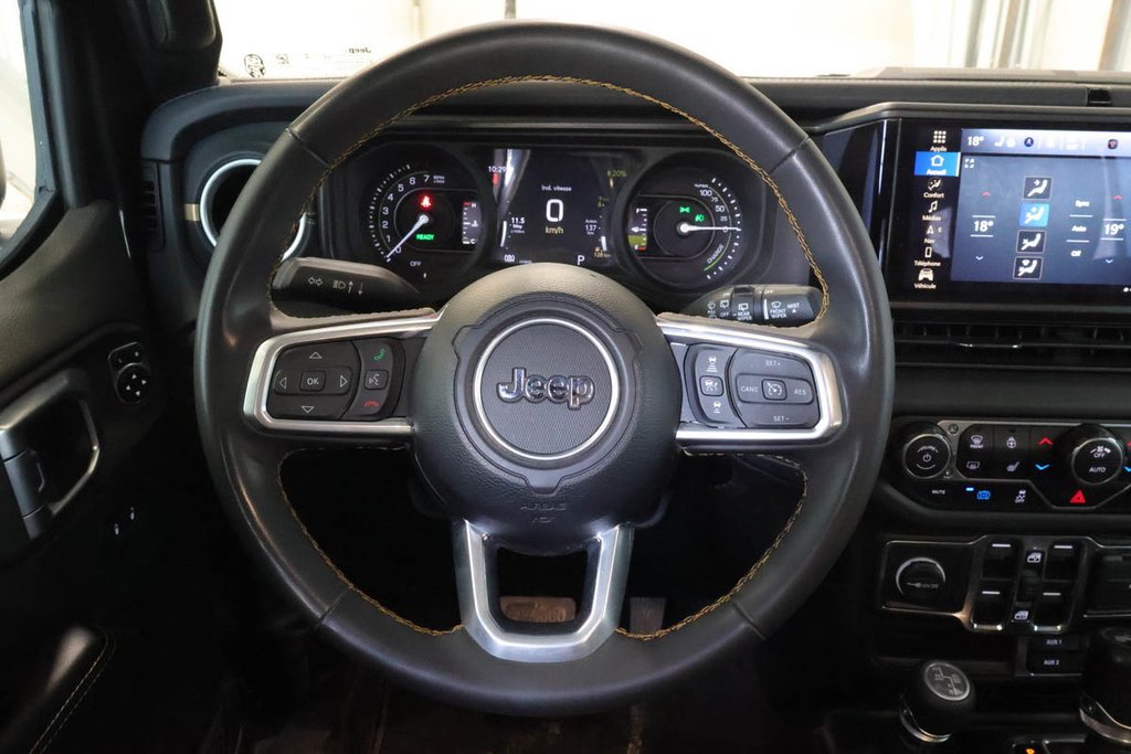 Jeep Wrangler 4XE SAHARA + PHEV + 4X4 + CUIR 2024 à Terrebonne, Québec - 14 - w1024h768px