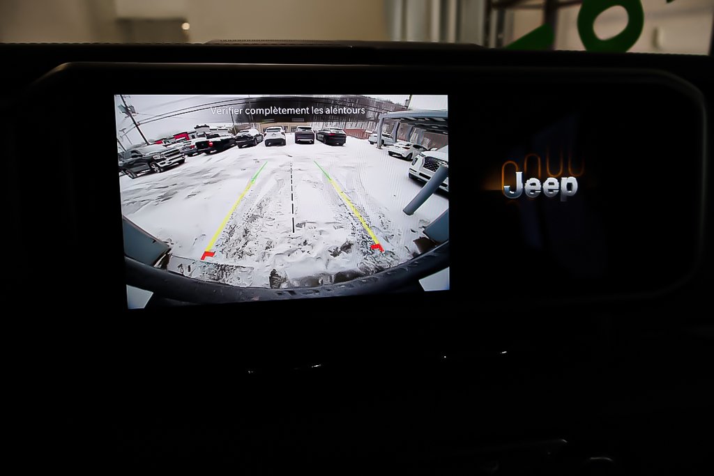 2024 Jeep Wrangler 4 PORTES RUBICON + 4X4 + V6 3.6L in Terrebonne, Quebec - 21 - w1024h768px